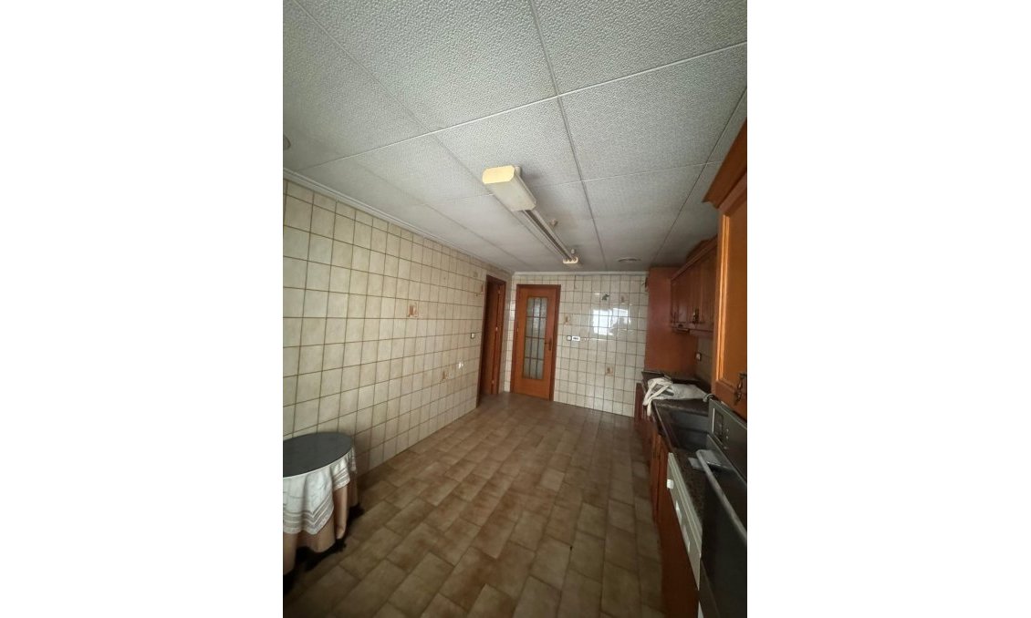 Segunda mano - Apartamento -
Orihuela - Zona Centro