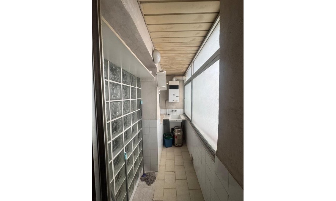 Segunda mano - Apartamento -
Orihuela - Zona Centro