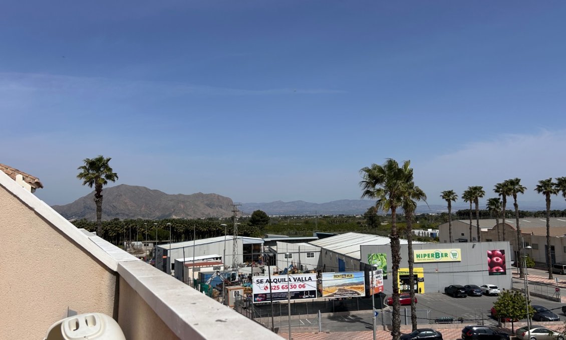 Segunda mano - Apartamento -
Jacarilla - Inland