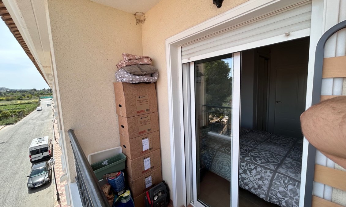 Segunda mano - Apartamento -
Jacarilla - Inland