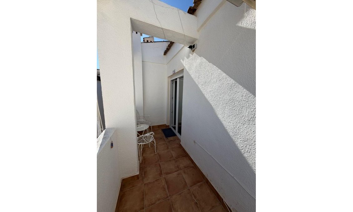 Segunda mano - Apartamento -
Torrevieja - Punta Prima