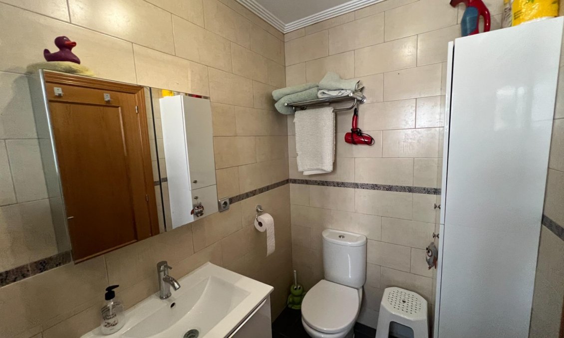 Segunda mano - Apartamento -
Dolores - Comunidad Valenciana