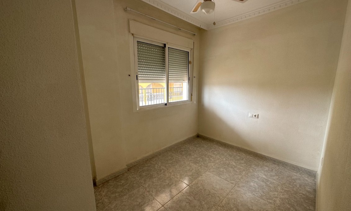 Segunda mano - Apartamento -
Algorfa - Inland