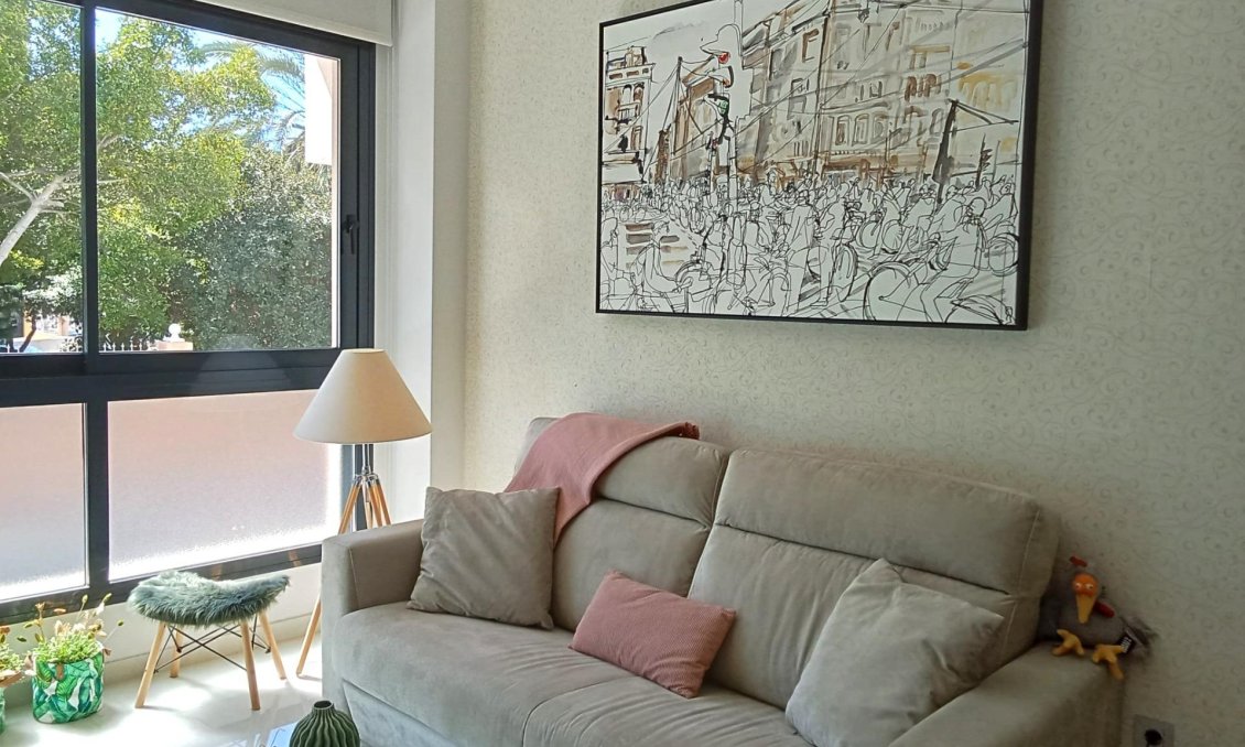 Resale - Apartment -
Torrevieja - Estacion De Autobuses