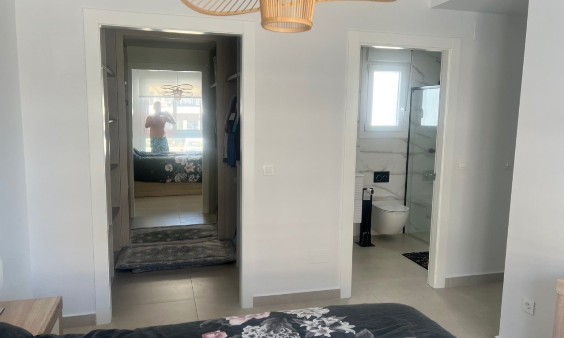 Segunda mano - Villa -
Los Montesinos - Costa Blanca