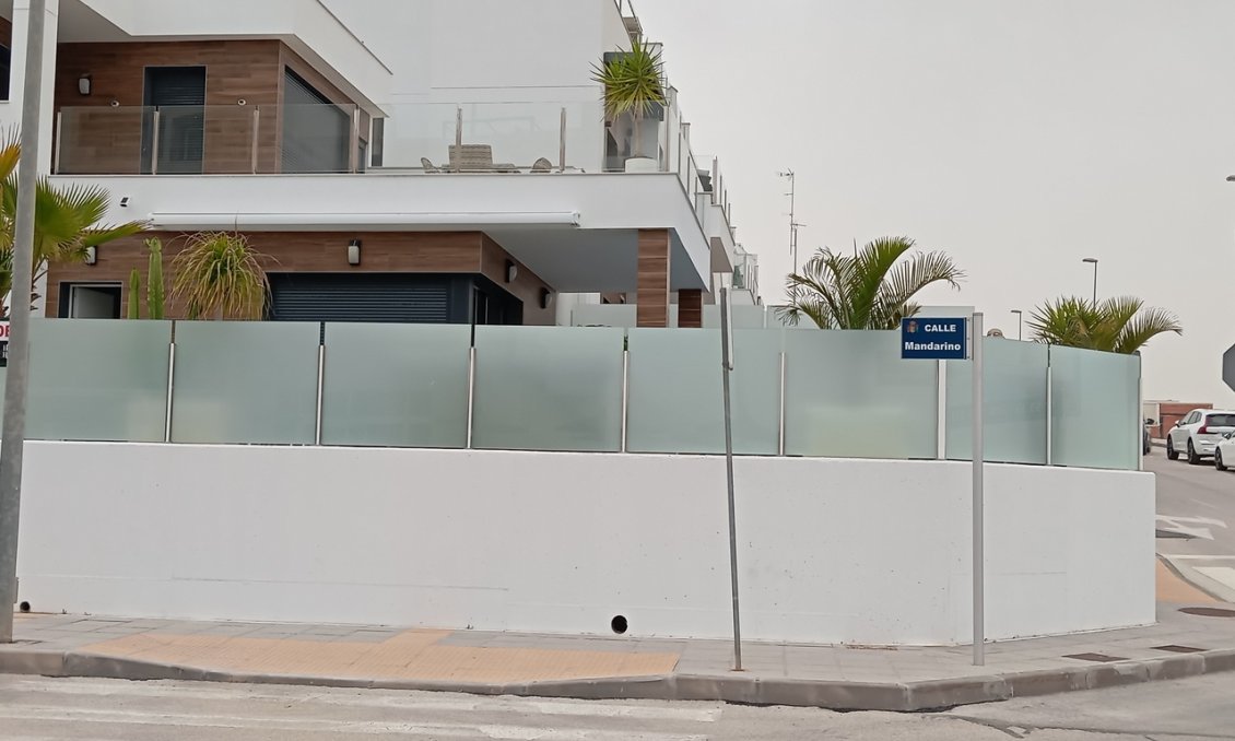 Segunda mano - Villa -
Los Montesinos - Costa Blanca