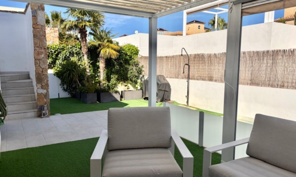 Segunda mano - Villa -
Cabo Roig - Costa Blanca