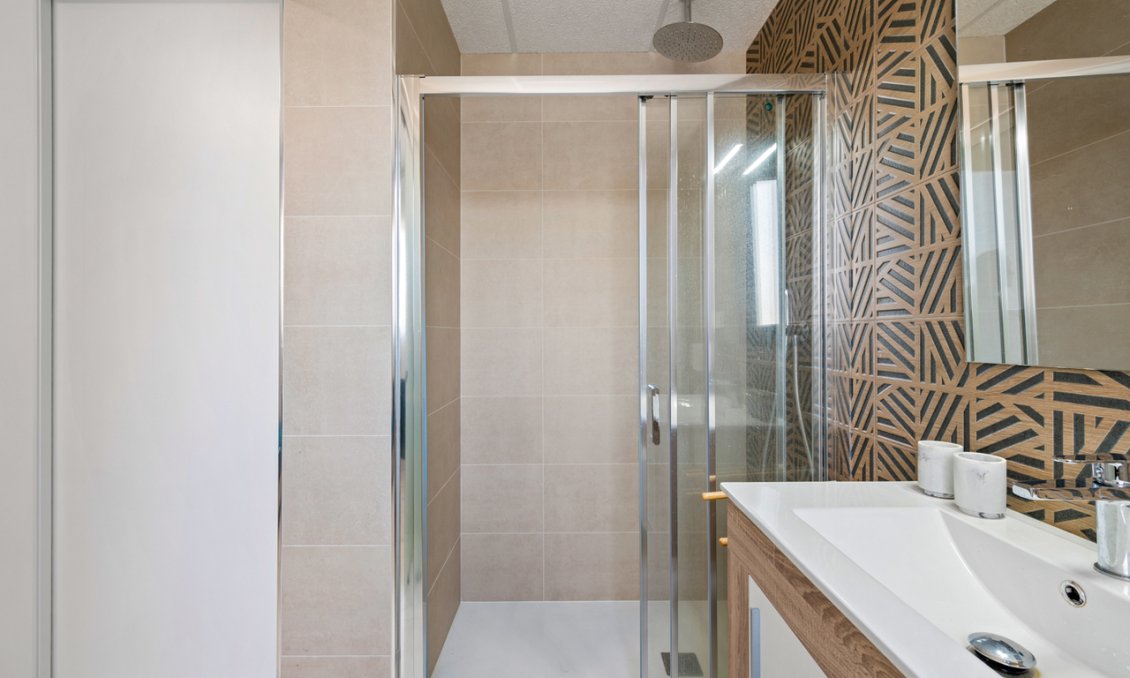 Revânzare - Apartament -
Villamartin - Costa Blanca