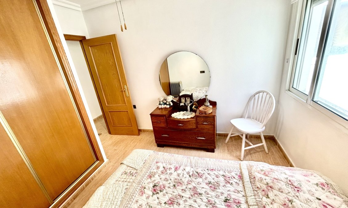 Segunda mano - Apartamento -
Almoradí - Inland