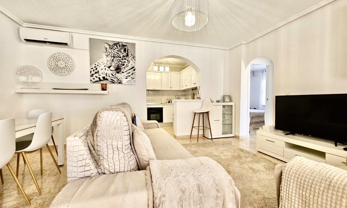 Segunda mano - Town House -
Punta Prima - Costa Blanca