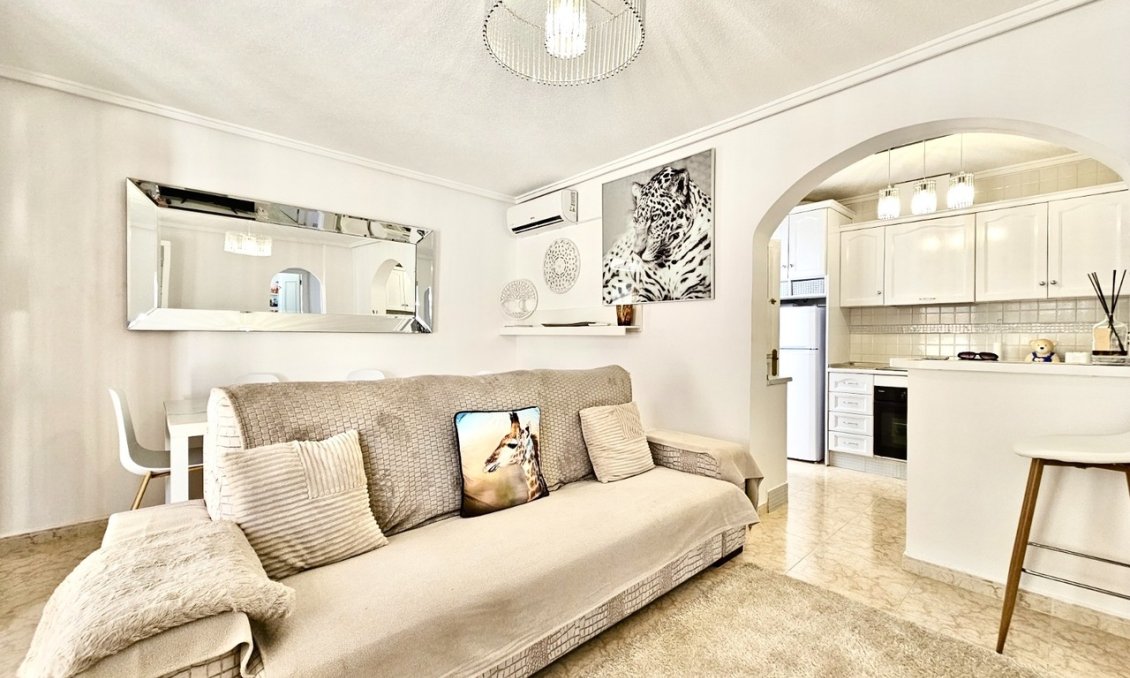 Segunda mano - Town House -
Punta Prima - Costa Blanca