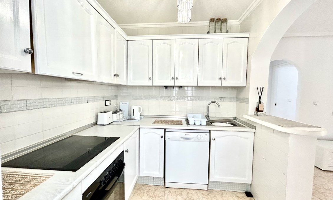 Segunda mano - Town House -
Punta Prima - Costa Blanca