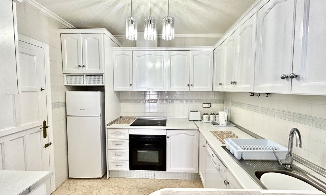 Segunda mano - Town House -
Punta Prima - Costa Blanca