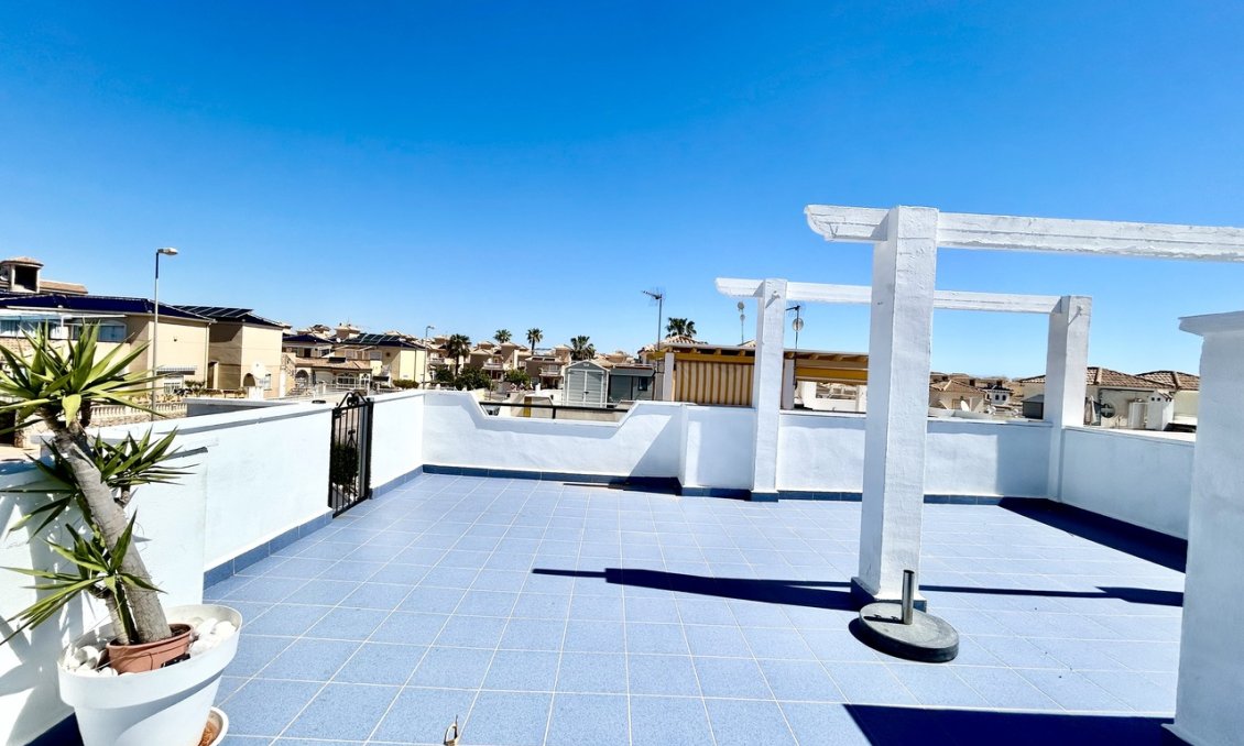 Segunda mano - Town House -
Punta Prima - Costa Blanca