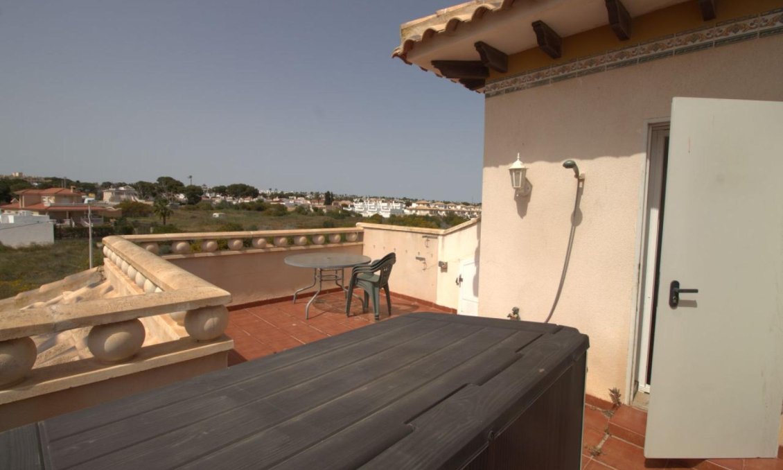 Segunda mano - Town House -
Orihuela Costa - Costa Blanca