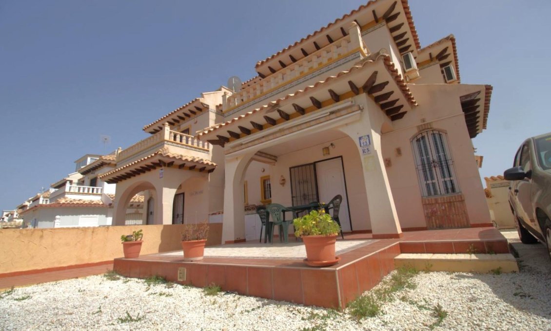 Segunda mano - Town House -
Orihuela Costa - Costa Blanca