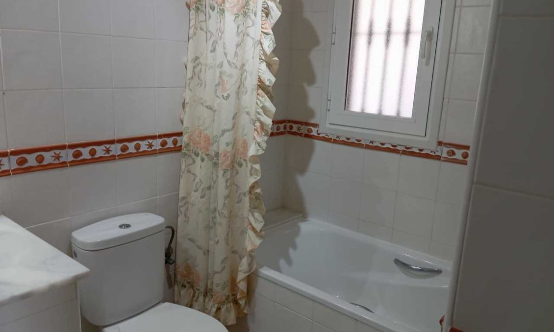 Használt Ingatlanok - Apartman -
Villamartin - Costa Blanca