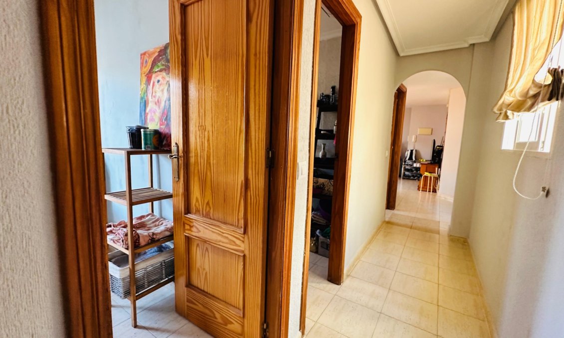 Revânzare - Apartament -
Torrevieja - Costa Blanca