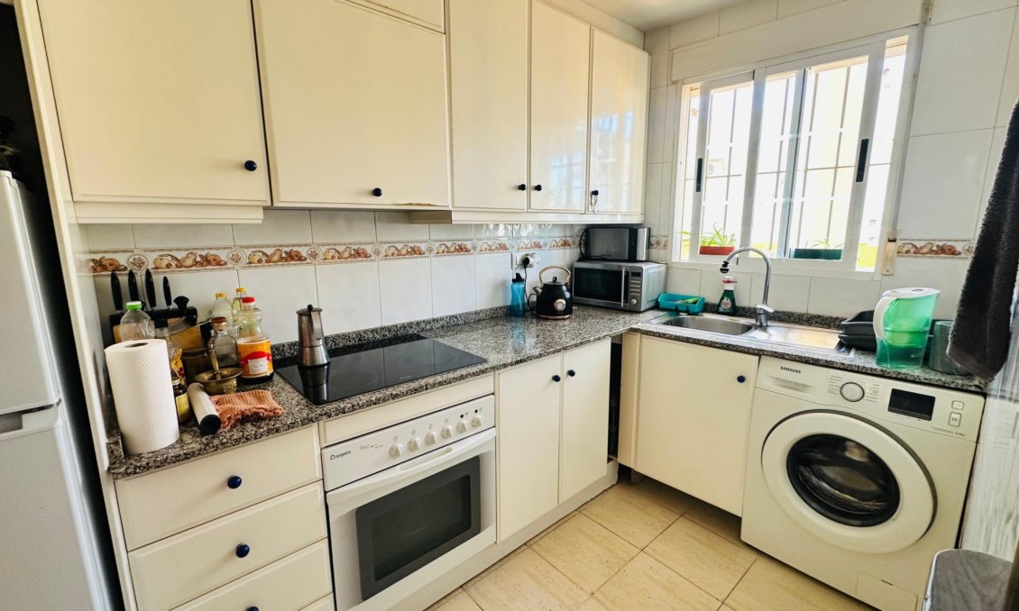 Revânzare - Apartament -
Torrevieja - Costa Blanca