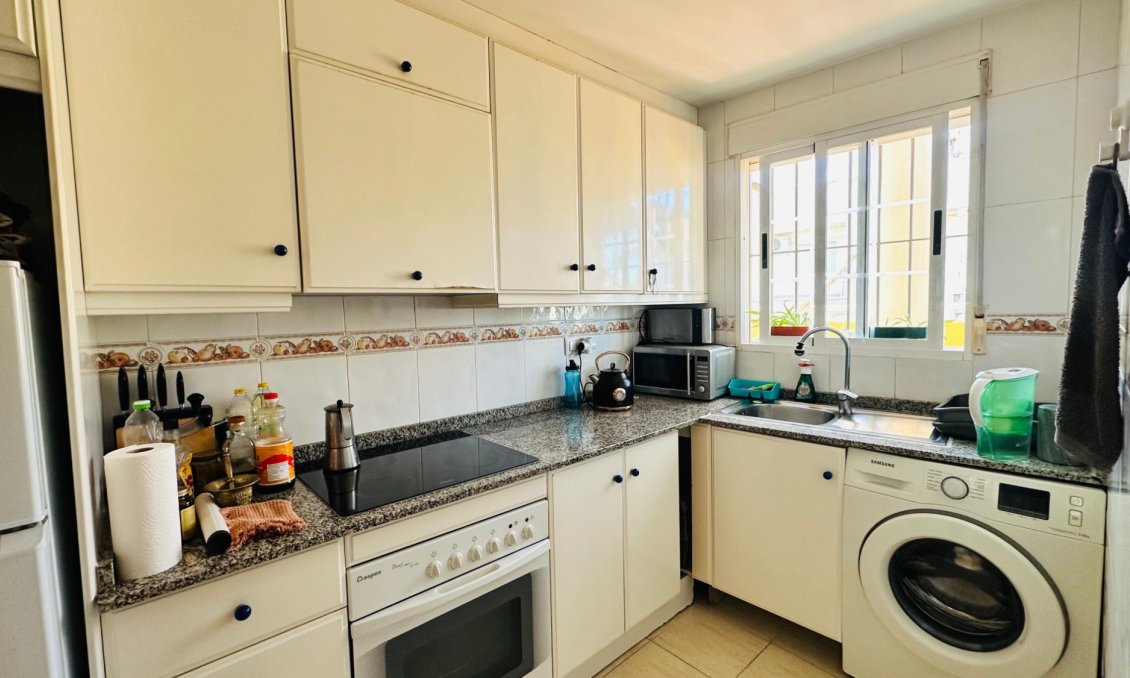 Revânzare - Apartament -
Torrevieja - Costa Blanca