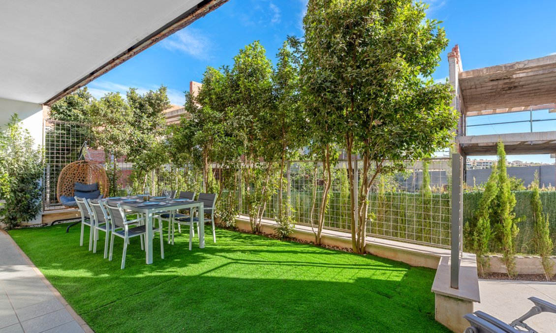 Revânzare - Apartament -
Campoamor - Costa Blanca