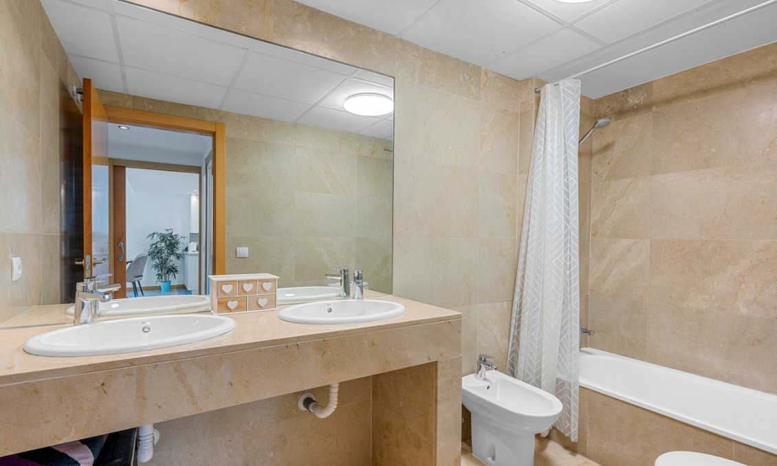 Revânzare - Apartament -
Campoamor - Costa Blanca