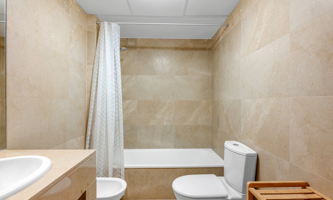 Revânzare - Apartament -
Campoamor - Costa Blanca