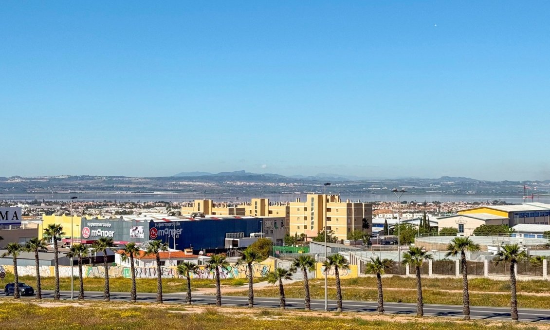 Revente - Appartement -
Torrevieja - Costa Blanca