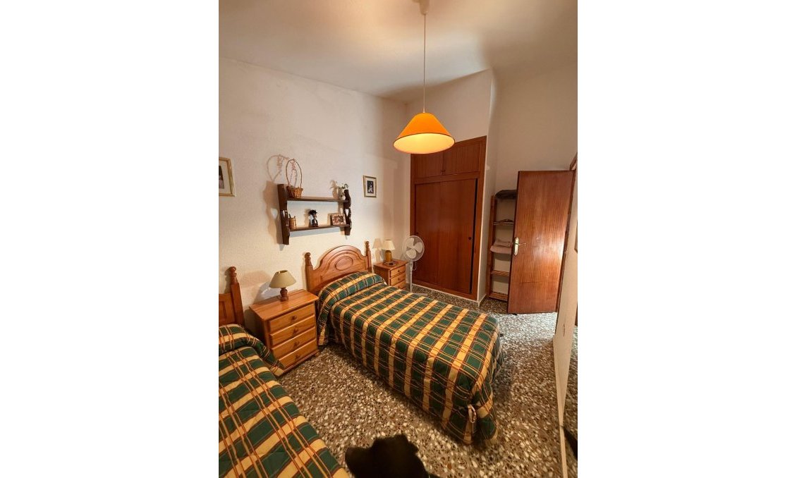 Resale - Town House -
Torrevieja - La Siesta