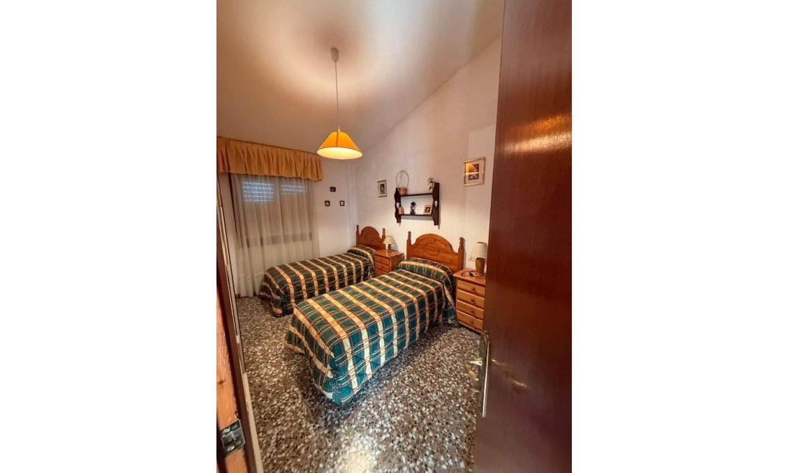 Resale - Town House -
Torrevieja - La Siesta