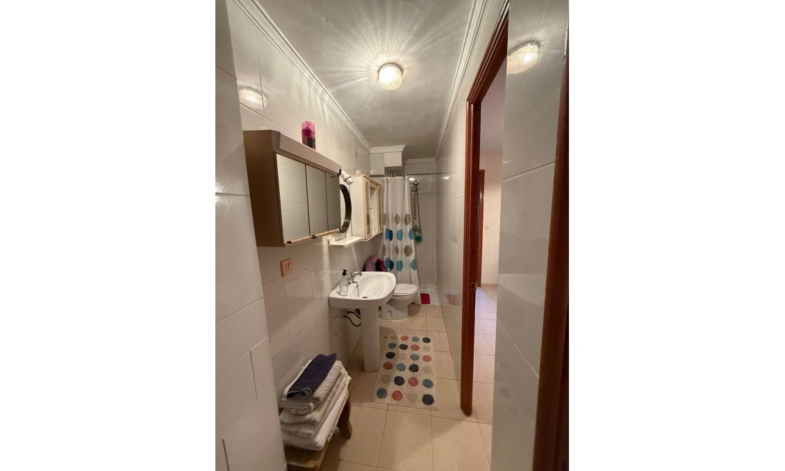 Resale - Town House -
Torrevieja - La Siesta