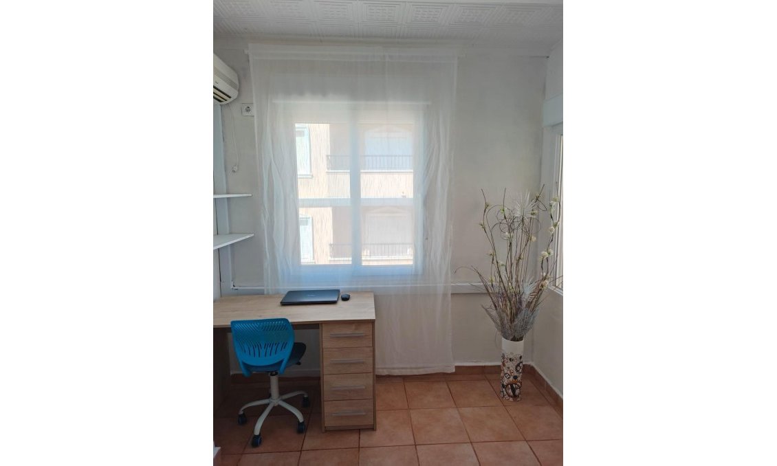 Használt Ingatlanok - Apartman -
Guardamar del Segura - Zona Pueblo