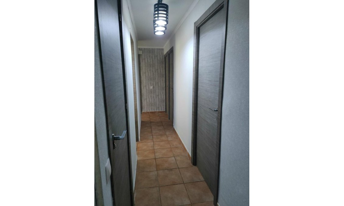 Használt Ingatlanok - Apartman -
Guardamar del Segura - Zona Pueblo