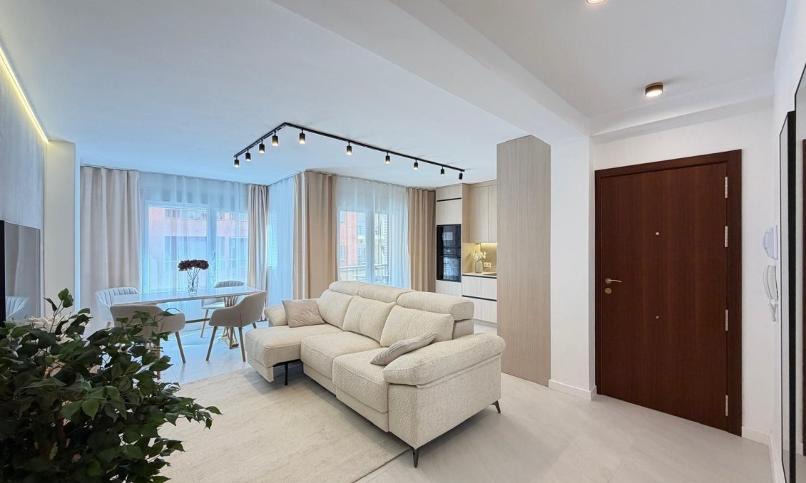 Használt Ingatlanok - Apartman -
Torrevieja - Playa del Cura