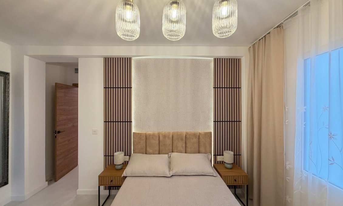 Használt Ingatlanok - Apartman -
Torrevieja - Playa del Cura