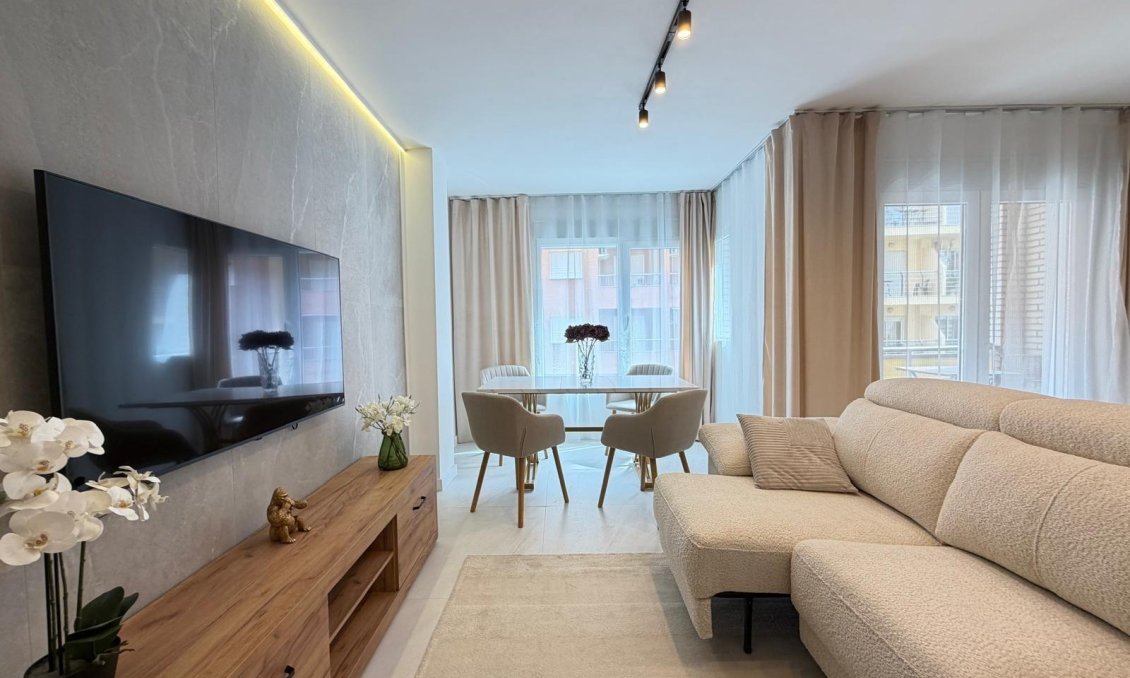 Használt Ingatlanok - Apartman -
Torrevieja - Playa del Cura