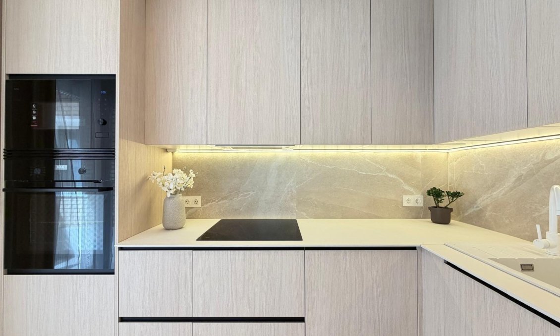 Használt Ingatlanok - Apartman -
Torrevieja - Playa del Cura