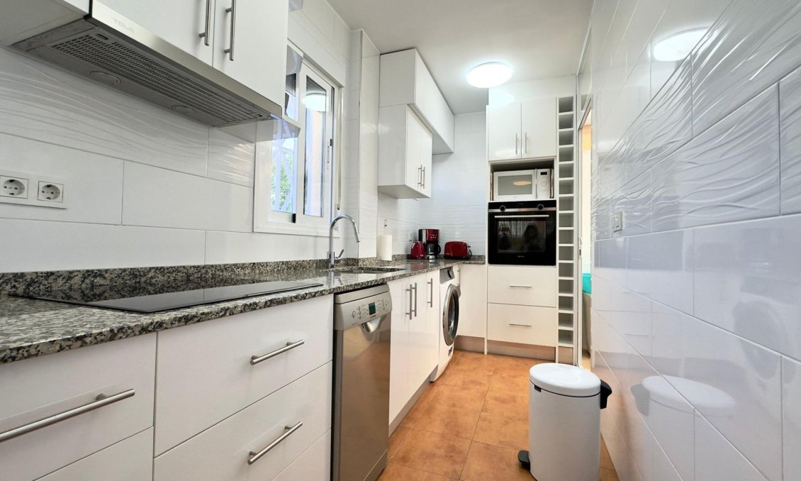 Használt Ingatlanok - Bungaló -
Torrevieja - Centrum