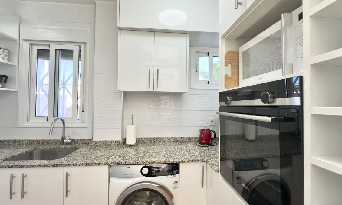 Használt Ingatlanok - Bungaló -
Torrevieja - Centrum