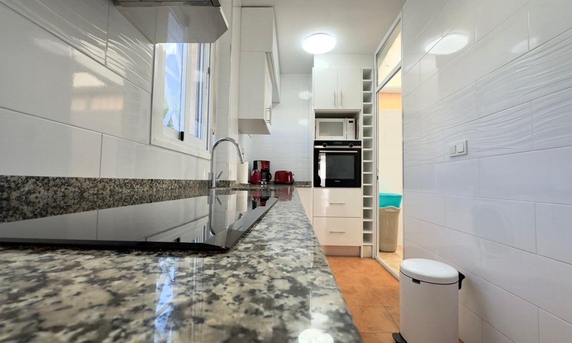 Használt Ingatlanok - Bungaló -
Torrevieja - Centrum