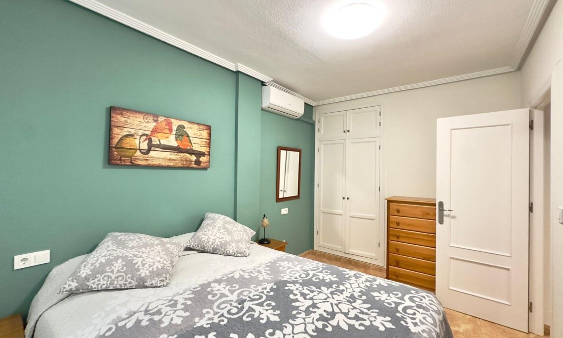 Használt Ingatlanok - Bungaló -
Torrevieja - Centrum