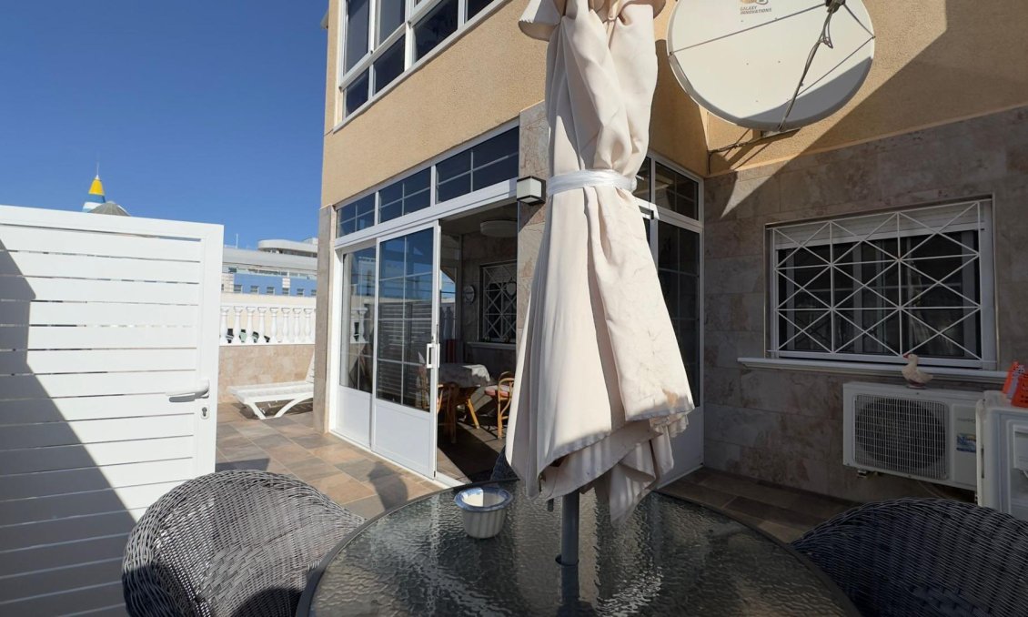 Használt Ingatlanok - Bungaló -
Torrevieja - Centrum