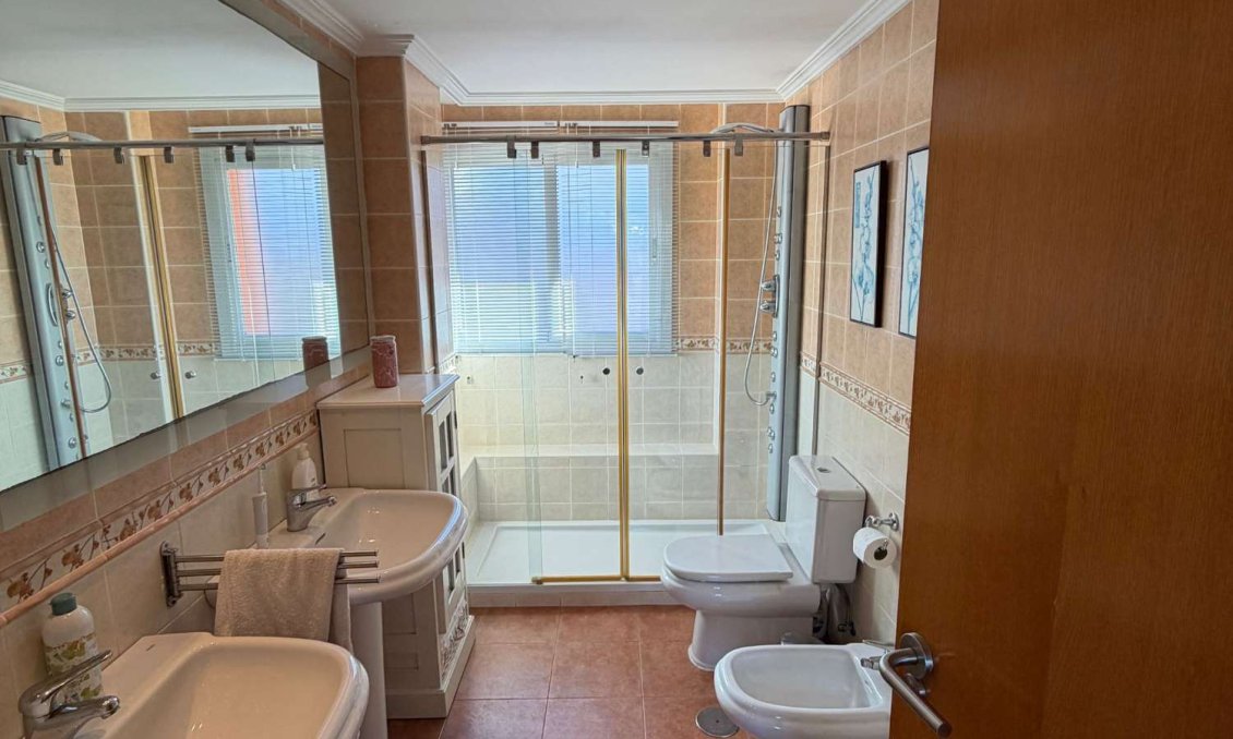 Használt Ingatlanok - Villa -
Calpe - Costa Blanca