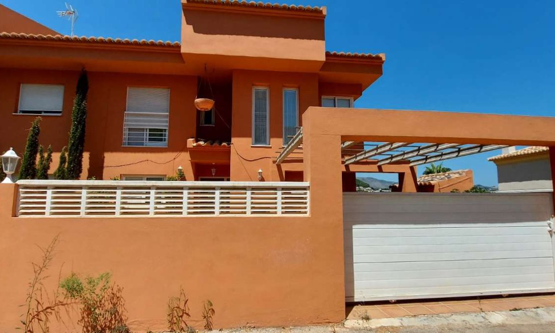Használt Ingatlanok - Villa -
Calpe - Costa Blanca