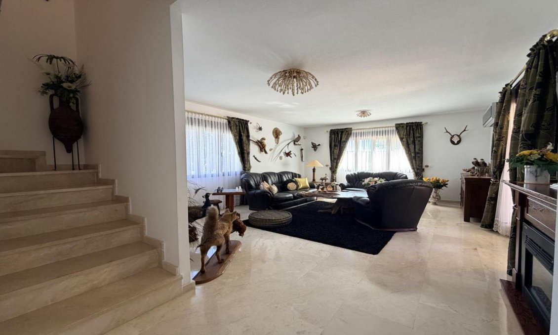 Resale - Penthouse -
Las Ramblas Golf - Inland