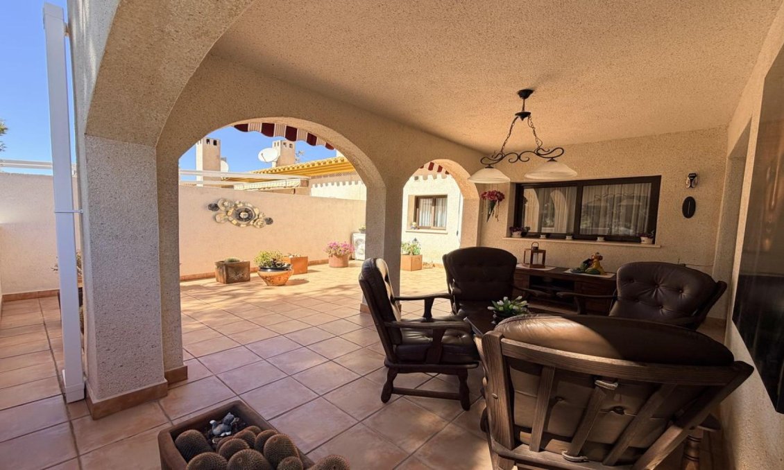 Resale - Penthouse -
Las Ramblas Golf - Inland