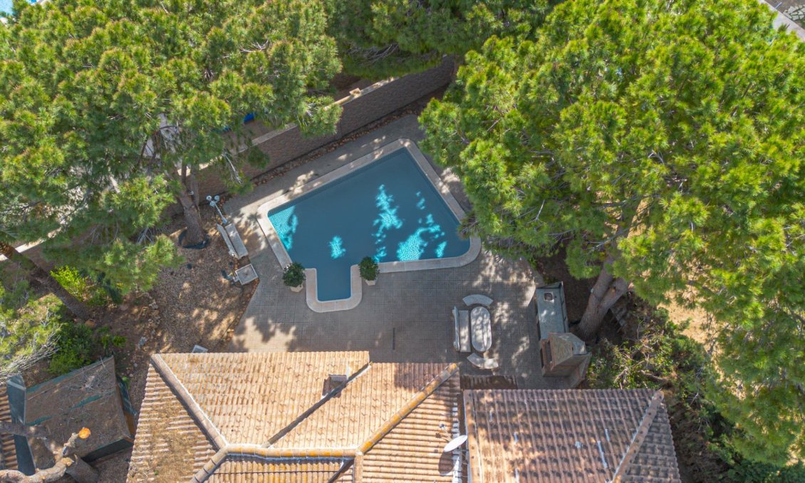 Használt Ingatlanok - Villa -
Rojales - Pueblo Bravo