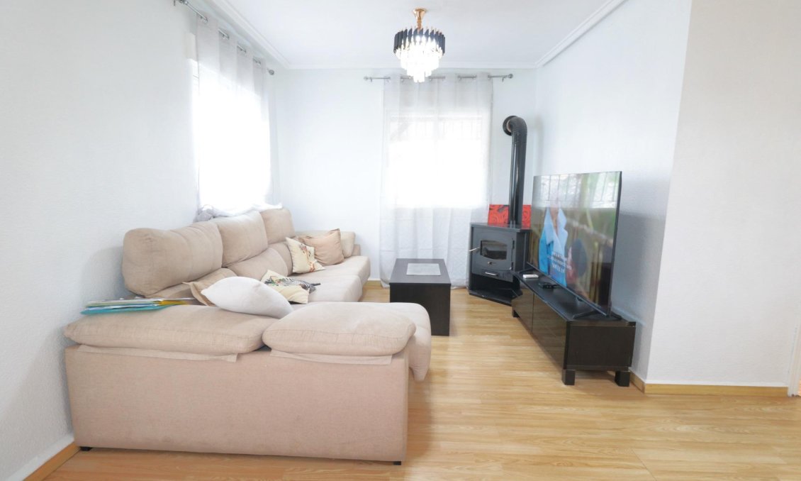 Használt Ingatlanok - Quad House -
Torrevieja - Carrefour