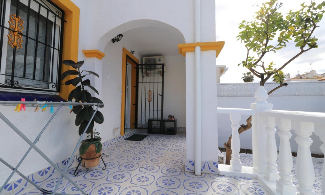 Használt Ingatlanok - Quad House -
Torrevieja - Carrefour