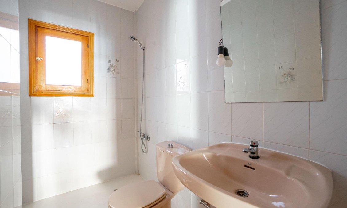 Resale - Apartment -
Torrevieja - El Chaparral